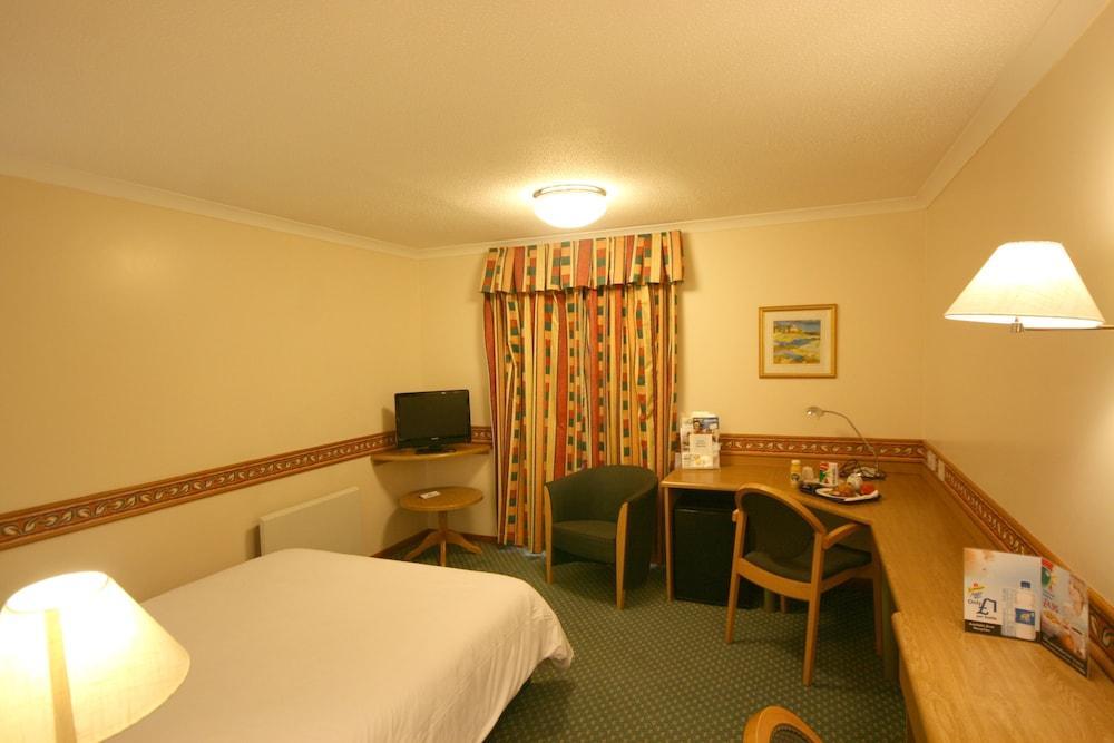 Days Inn By Wyndham Donington Castle Donington Eksteriør billede
